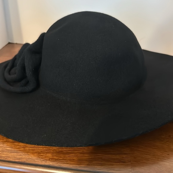 Jessica Simpson Black Wool Woman’s Hat - Picture 3 of 10
